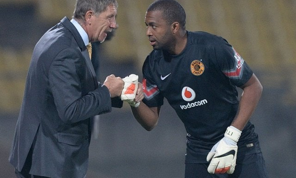 Why Khune Blames Baxter For Kaizer Chiefs Struggles