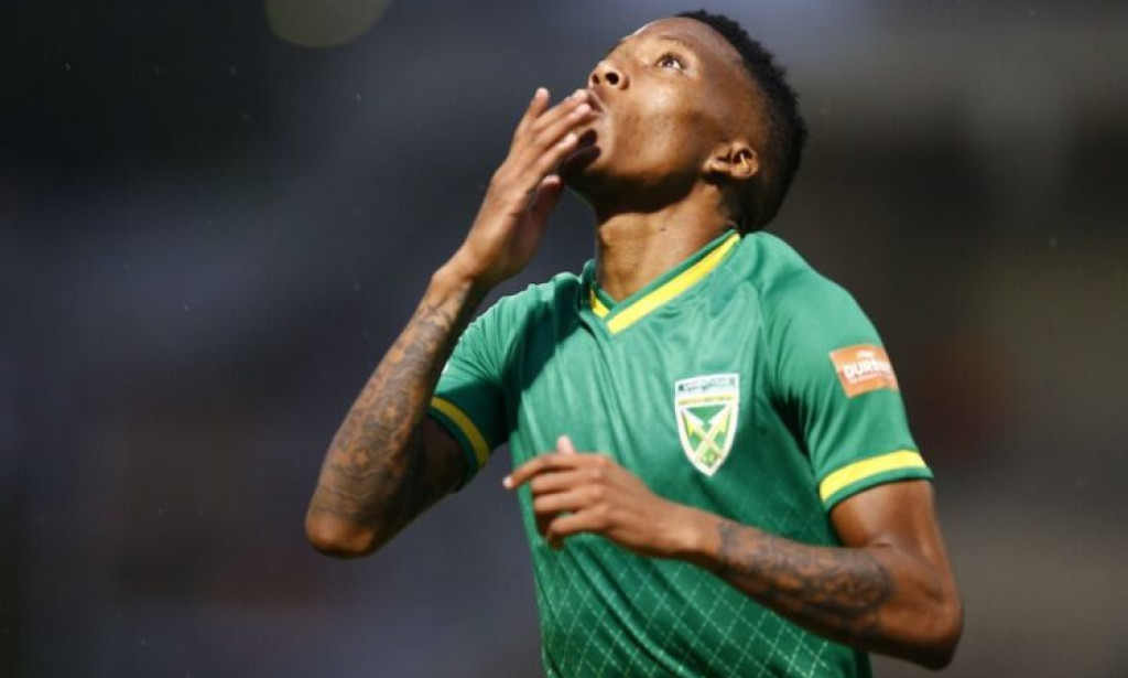 Orlando Pirates to Skyjack Kaizer Chiefs’ Bafana Bafana Target!