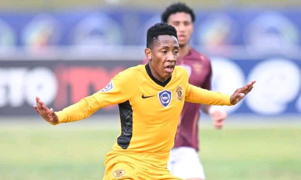 Kaizer Chiefs set to lure an exciting centre back.