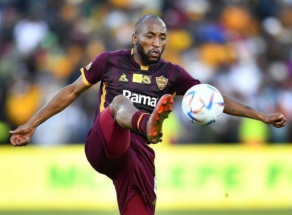 Kaizer Chiefs Begin Transfer Talks For Stellenbosch FC Key Player!